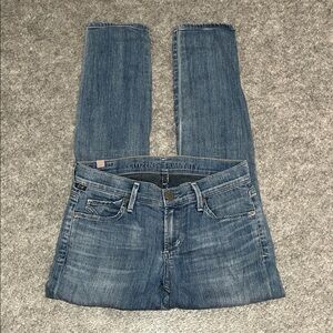 Women’s Citizens of Humanity Straight Leg Jeans in Mid Blue Wash